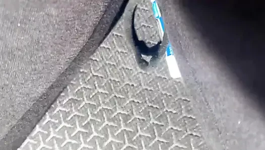 Ich steige zweimal in das Auto eines Fremden und sie war zweimal bei ihr zu Hause
