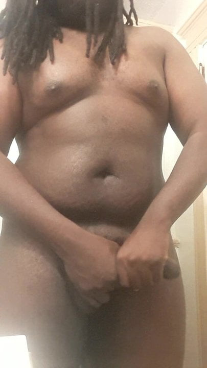 thicc guy tugs on dick