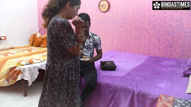 Finance admi ke sath babhiji ko must romance INDIAN SEX ( hindi audio)