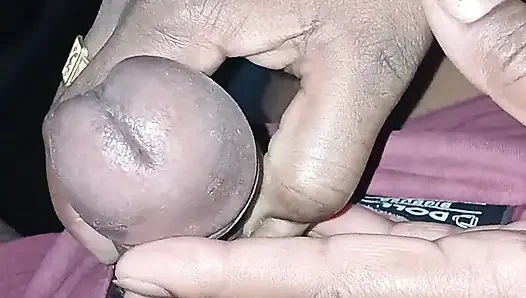 İçtikten sonra eve parti için geldim, kocam gidince beni sikti.