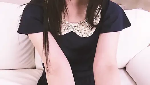 Азиатская сексуальная милашка, сцена 3: сексуальную японскую крошку трахают два члена в тройничке