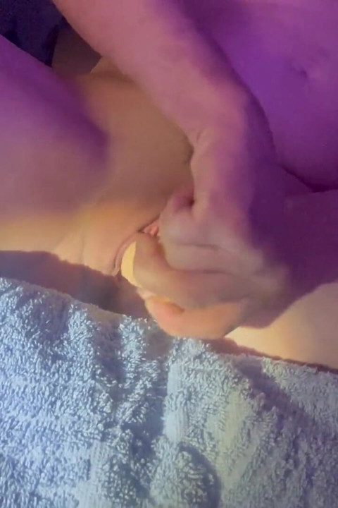 Dildo Squirt