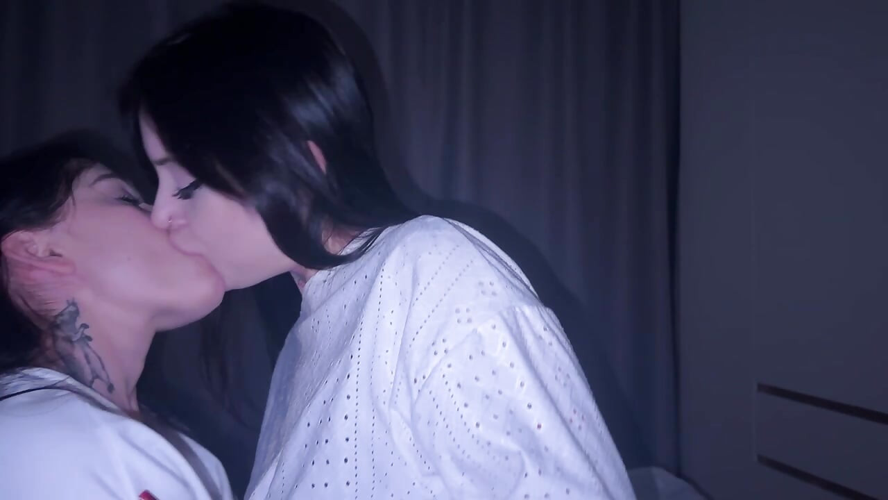 the most passionate rough lesbian sex