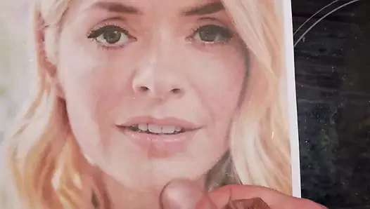 Holly willoughby 153 cumtribute