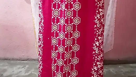 Gelber sari fällt, solo Sfw