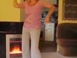 MILF Dancing