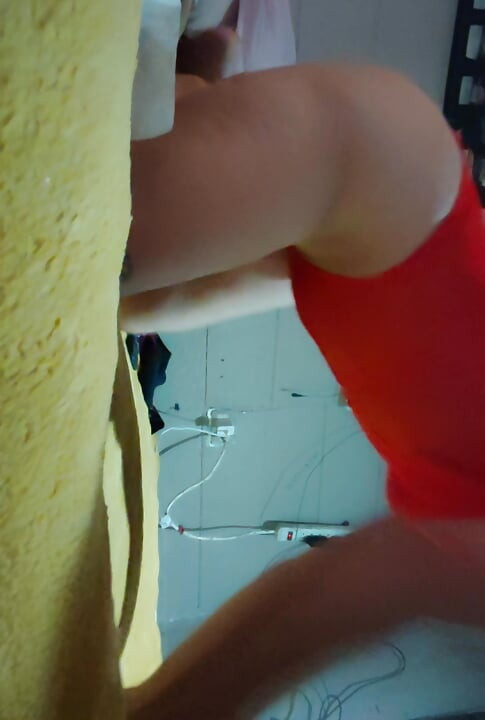 Lusi trägt nicht gerne einen bikini