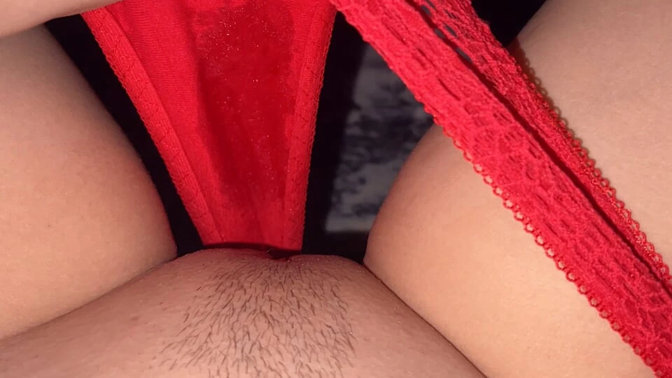 My pussy juice seeped through my panties (Female POV)