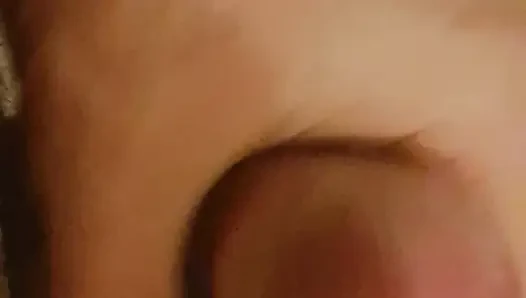 Tuvalette boşalıyor
