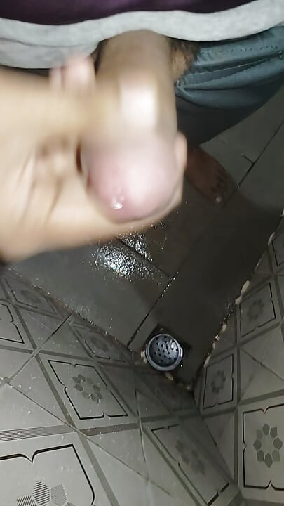 Penis mastrubation bathroom