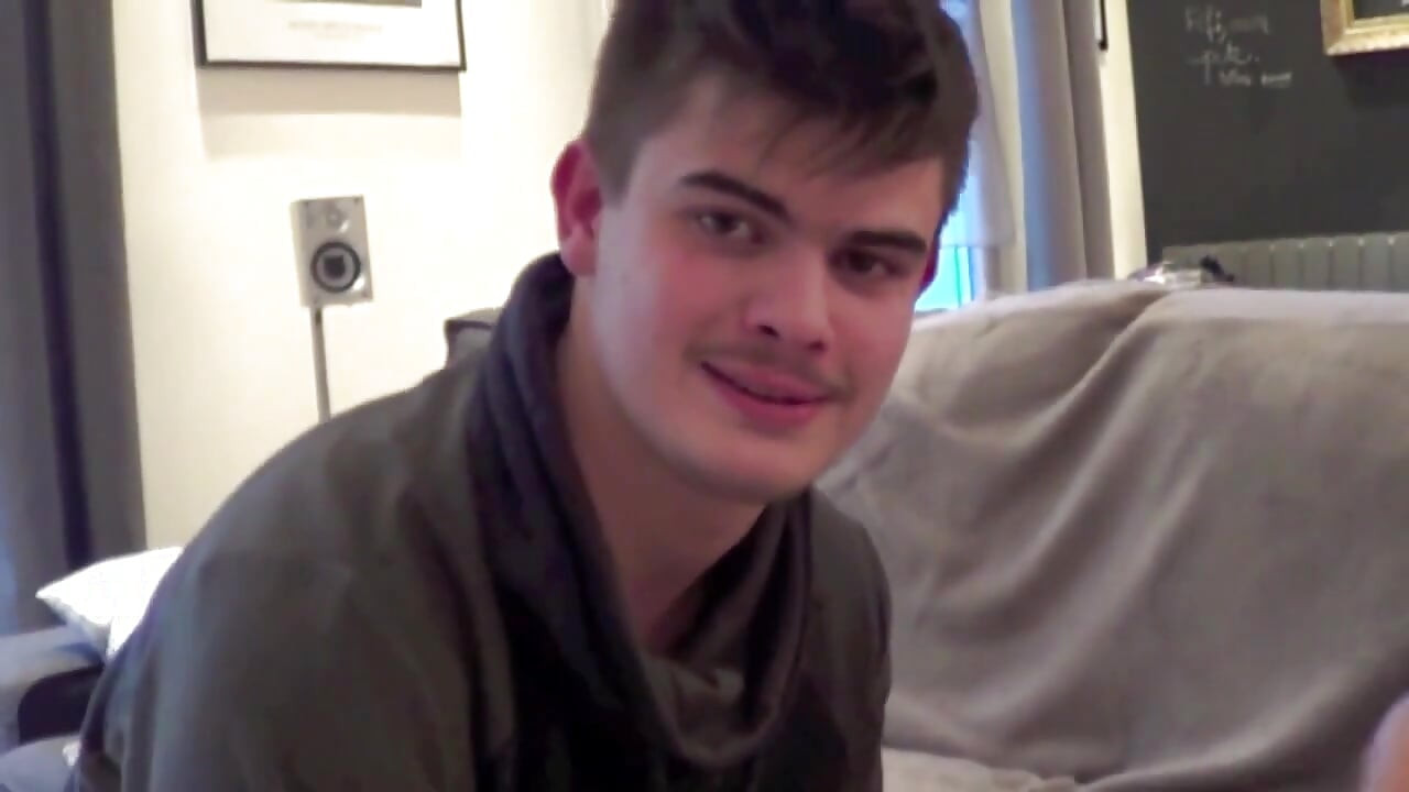 Аматорська секс-стрічка з філіппінкою та твінком Валеріаном