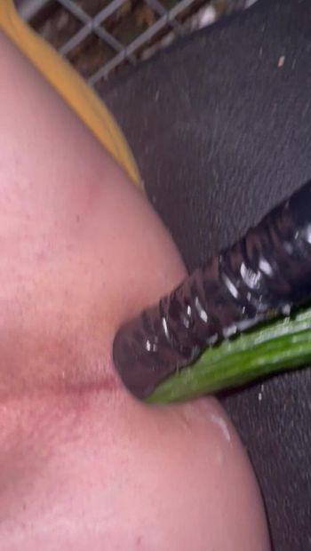Double import of an 80 cm cucumber 40
