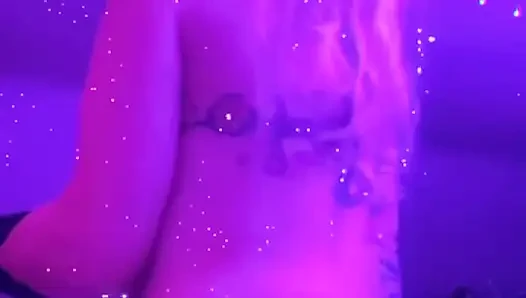 677394630475522048.mp4