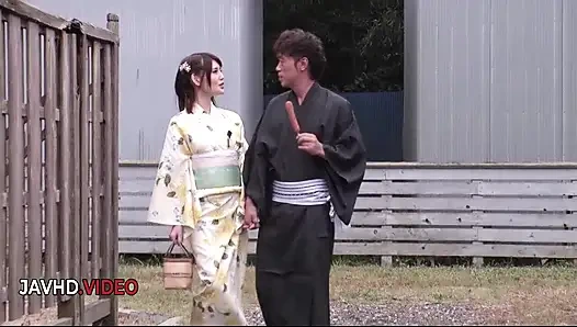 Seksi açık havada karşılaşma: yua ariga her yerde derin yarak eylemi istiyor!