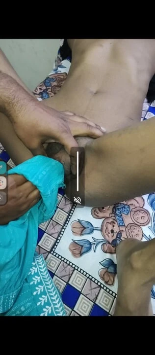 Deshi girl rubbing and