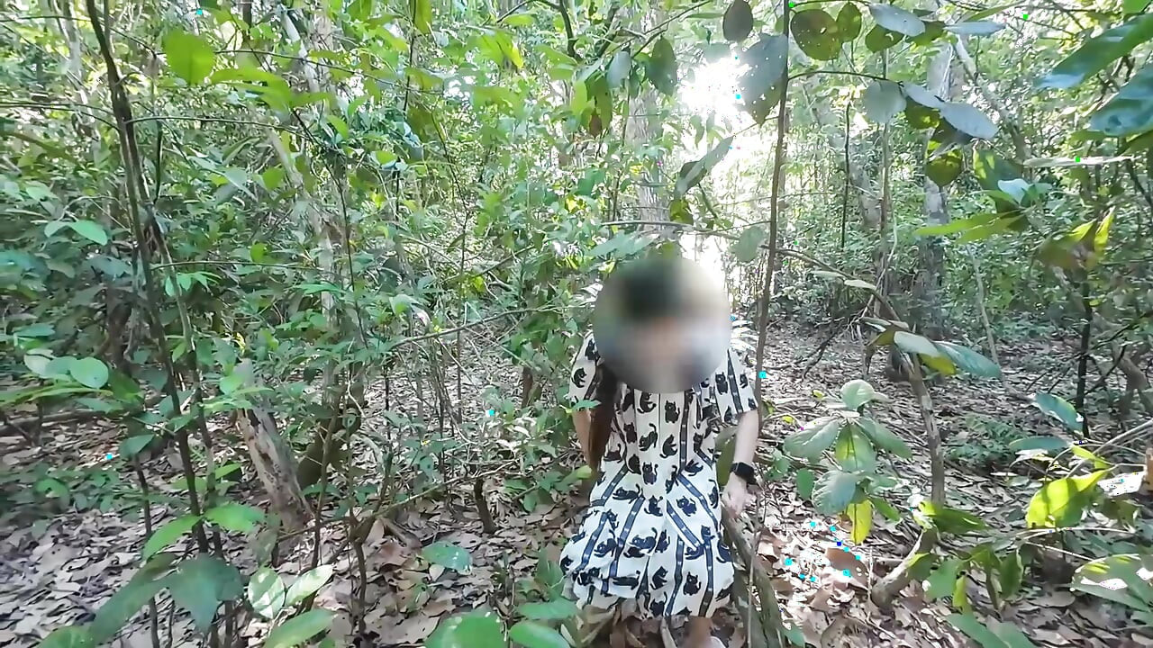 Cute Thai girl bragging but pushing masturbation Pain in the forest Thai voice