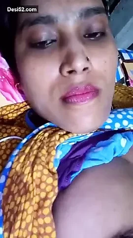 Desi bhabhi med stora bröst