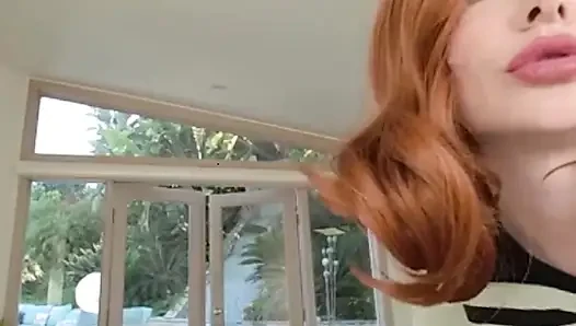 Vrcosplayx tik tak, hal-hal yang makin intens antara kamu dan Beth Harmon dari queen's GAMBIT bagian 1