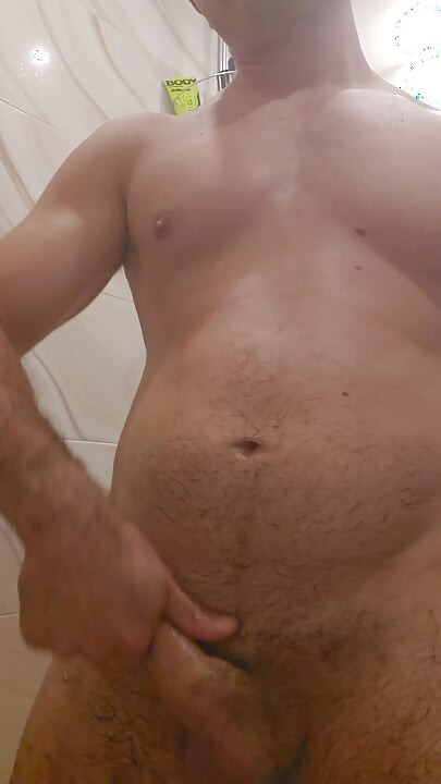 Punheta com gozada