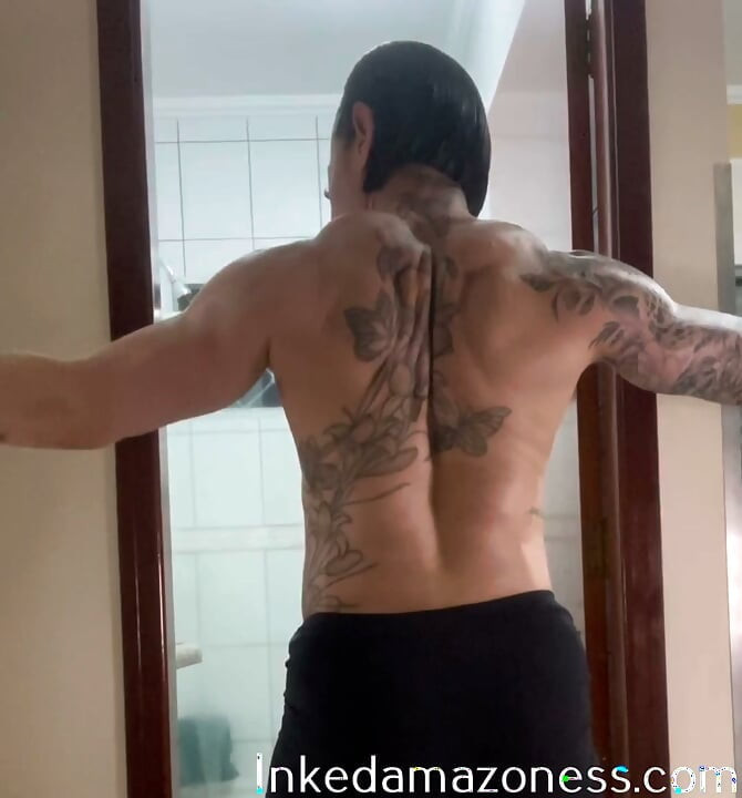 Trabajó bastante duro en este cuerpo destrozado