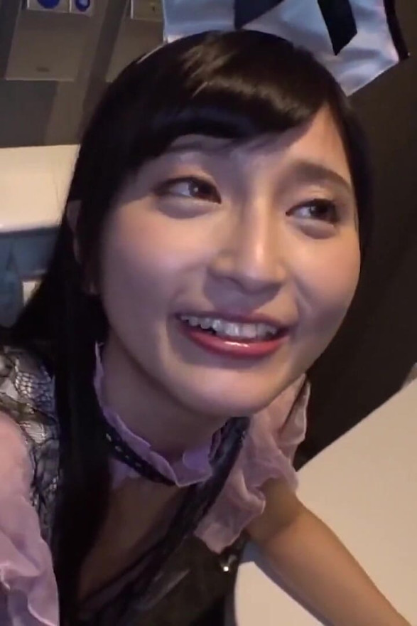 Part1 Slender Ass + Superb Nipples Moa Is a Slender and Beautiful Waitress Who Works at a Con Cafe! 090