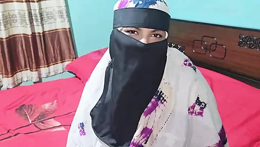 Aunty gave me her pink pussy to fuck, oops