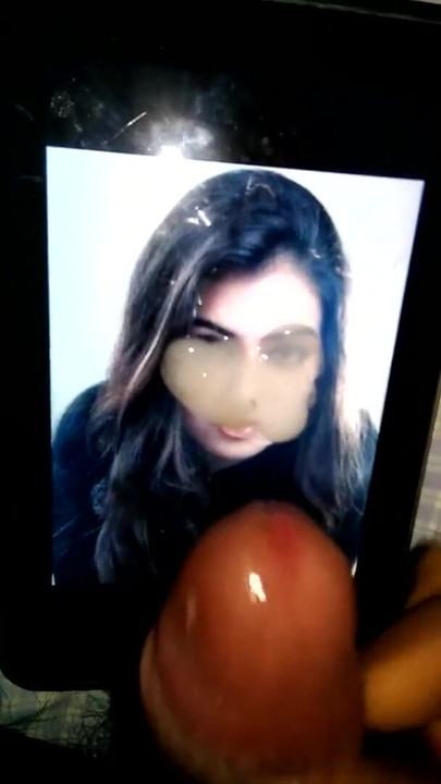 Nezaboravan trenutak iz "Nazriya Nazim jede i kupa se u mojoj počasti spermi"