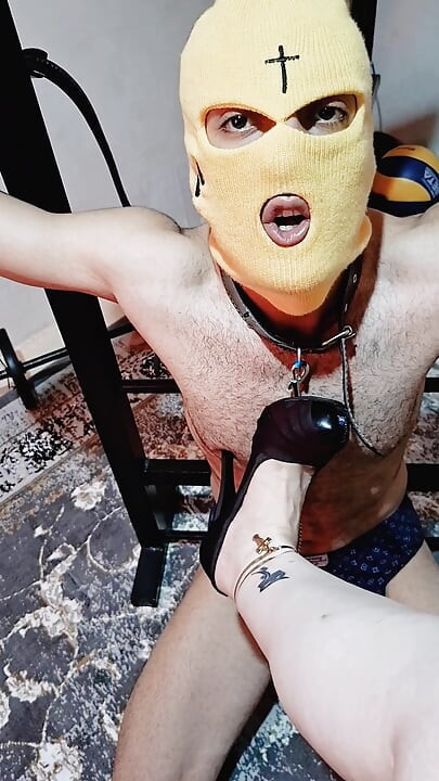 Mistress's Ruthless Foot Throne Trampled, Bound & Broken - Part 5