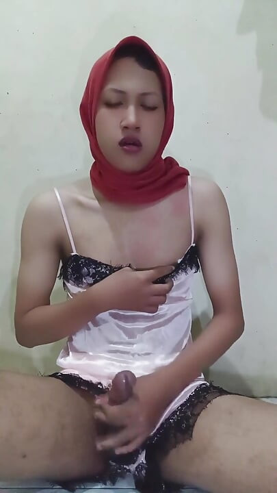 פשוט קניתי פיג'מה חדשה ומיד אוננתי