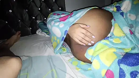 Keilimar cewek meksiko yang lagi hamil siap ngentot pantatnya!!