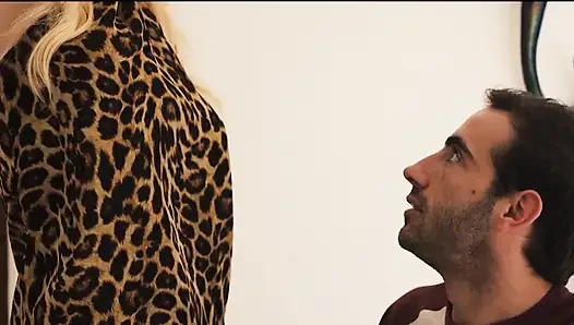 Üvey anne ve üvey oğullar 3 sahne 3: orta yaşlı seksi kadınlar genç yarağa can atıyor