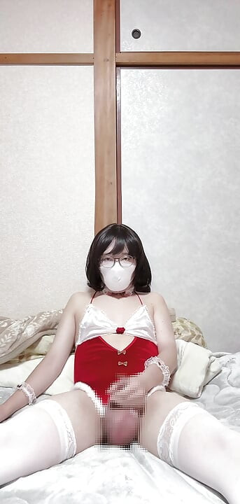 Santa สาวออกสาวช่วยตัวเอง