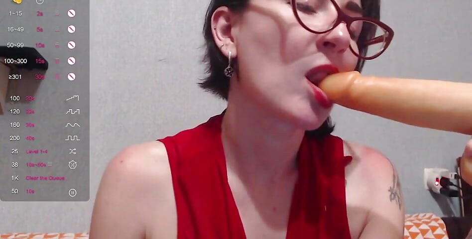Kloj ap aapke lie kamuk lnd chusaee