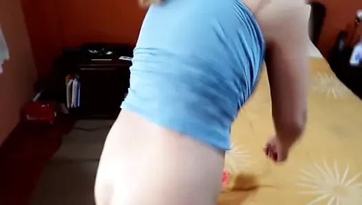 I get on all fours and give the ass to the stepson, I want anal sex and he cums in my ass