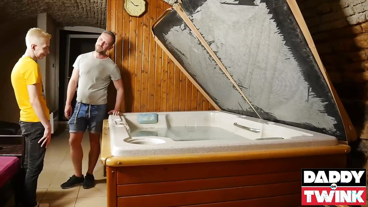 DADDYONTWINK Dominik Black călărește alex Axel pula mare și brută