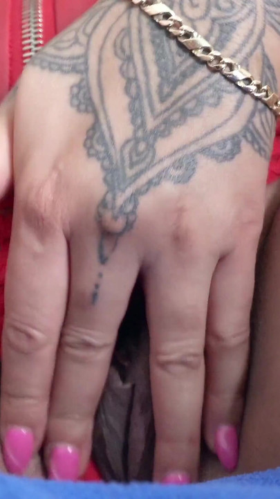 Must-see moment from "GERMAN SCOUT - REAL CURVY MATURE BERLIN STREET WHORE FUCK"