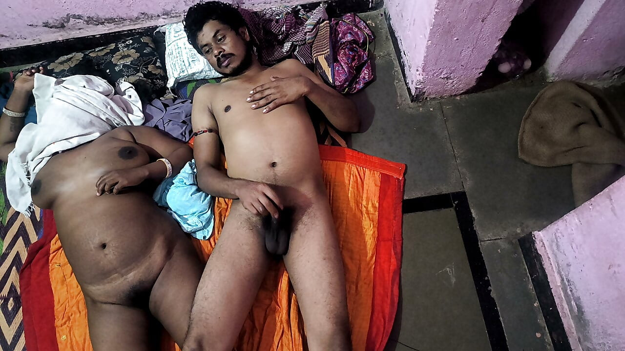 Baap ne sauteli beti ko jabbardasti chod diya