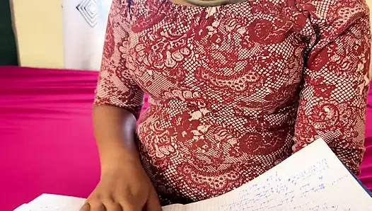 school girl masturbate her pussy during her revision