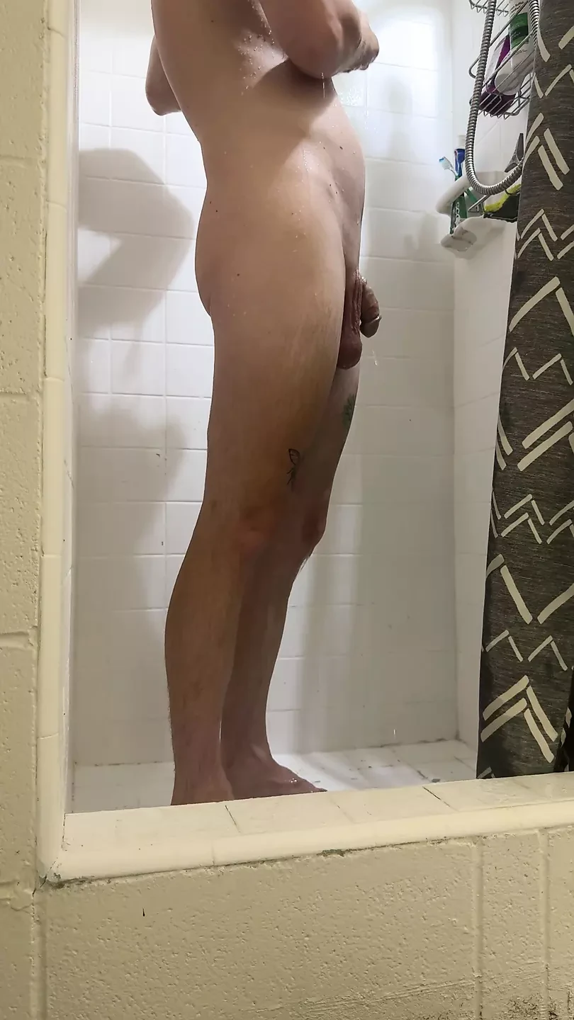 Rasage pour toi, veux-tu me regarder tho ?