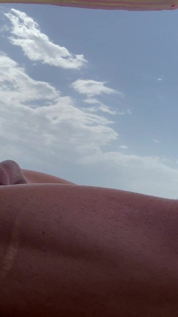 Must-share moment from "CHALLENGE - BLOWJOB ON THE BEACH - How long can you last cumming POV"