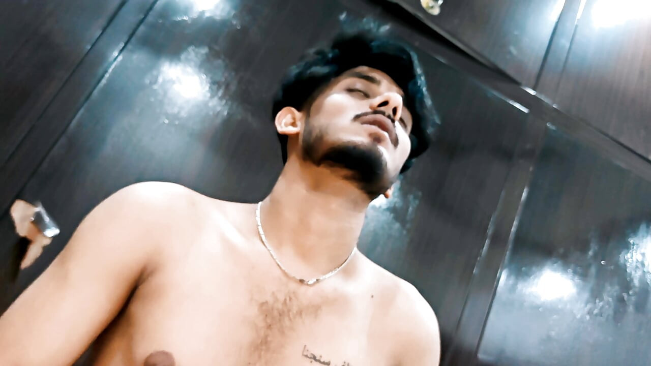 Indian teen desi girl enjoying sex with her boyfriend hindi audio video