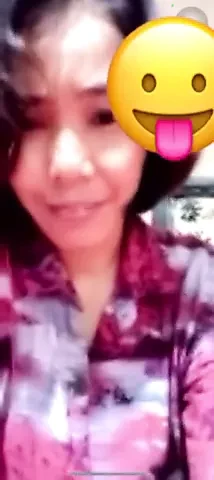 Žena indonežanski bogel