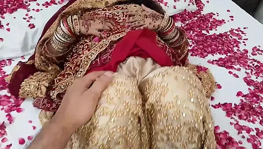 Suhagrat - erste hochzeitsnacht sex - neues indisches heißes paar