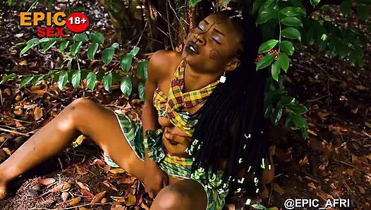 Упрямая деревенская тинка мастурбирует и кончает на ферме