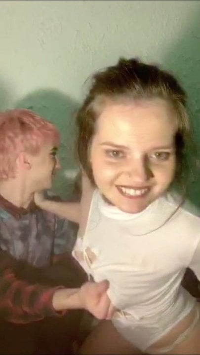 Lizi vogue periscope