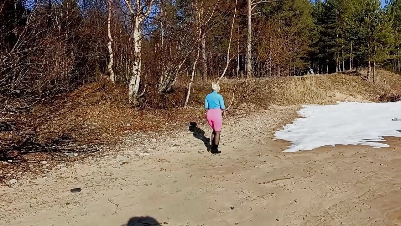 Sexy outfit for spring walk