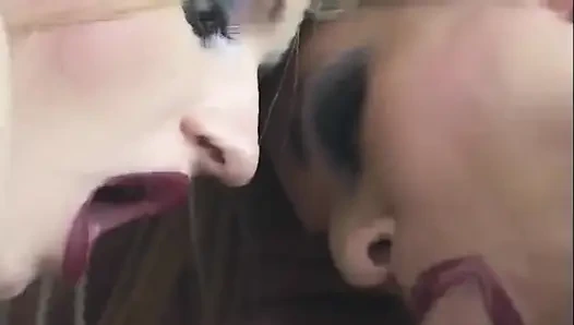 Zenginler ve sürtükler