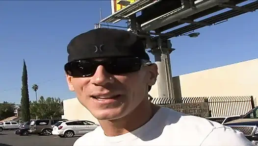 Picked up milf gets banged and facialized