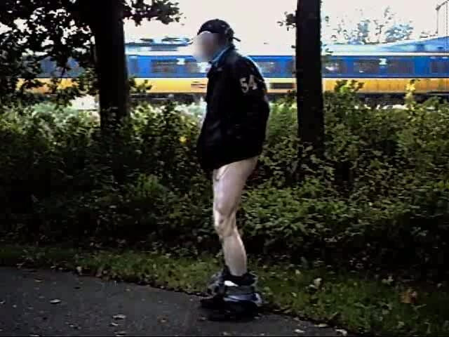 Jerking Myself Off Before The Train