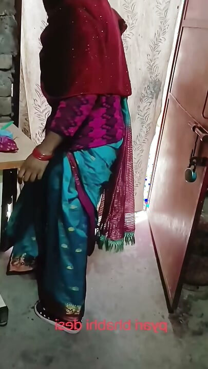 Ass fucked bhabhi brother-in-law ke cock se mast ass fucking missionary style in Hindi audio